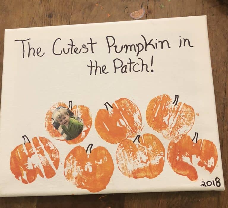 Fun Pumpkin Stamping Craft for Preschoolers – The Crazy Outdoor Mama