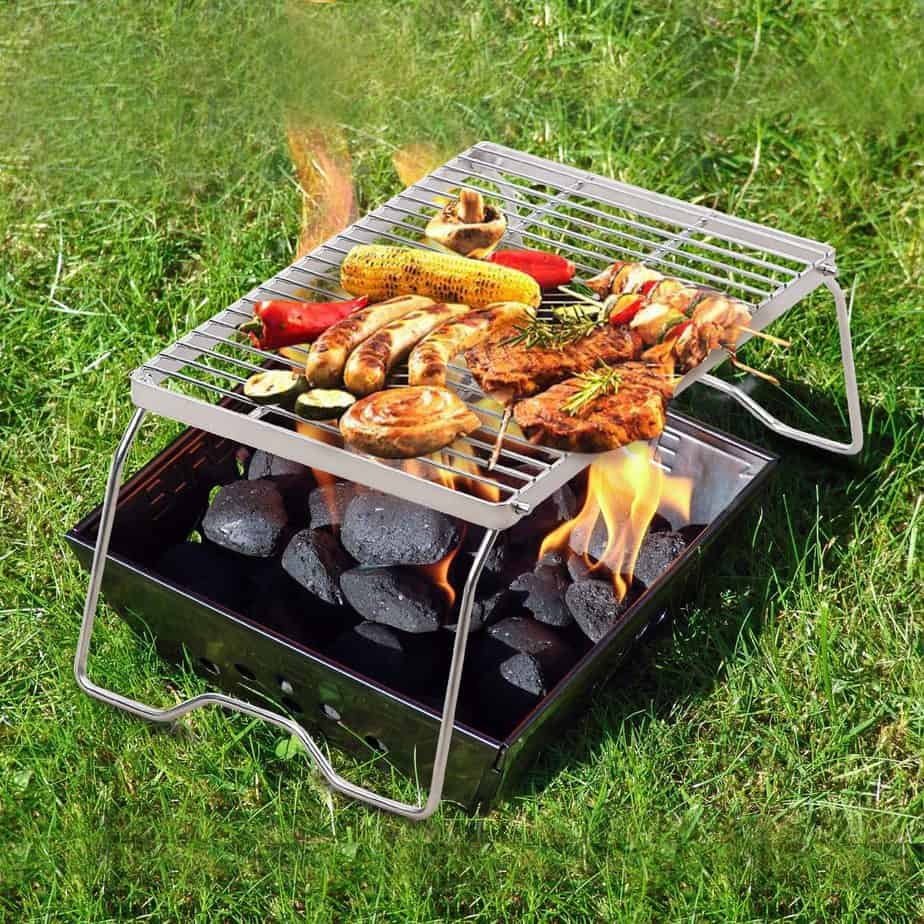 https://www.thecrazyoutdoormama.com/wp-content/uploads/2021/11/grill-top-for-fires.jpg